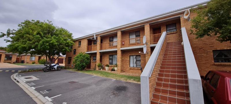 2 Bedroom Property for Sale in Sonstraal Heights Western Cape